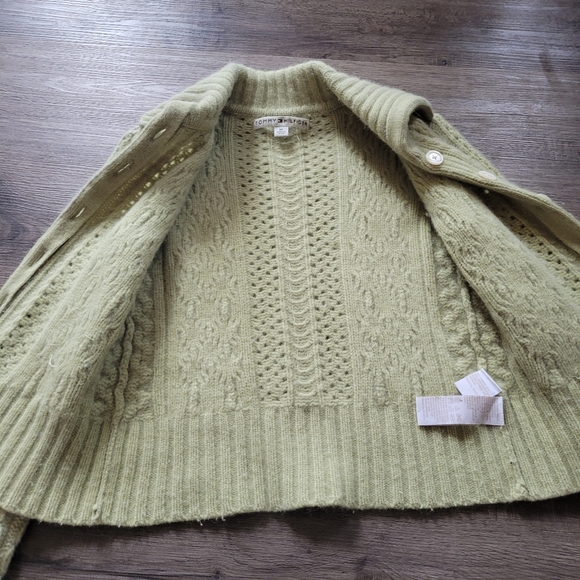 🎉HP🎉Tommy Hilfiger Wool/Angora Cardigan - Picture 11 of 13